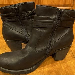 Womens BOC booties
